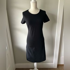 Old Navy black fitted t-shirt dress-size S TALL